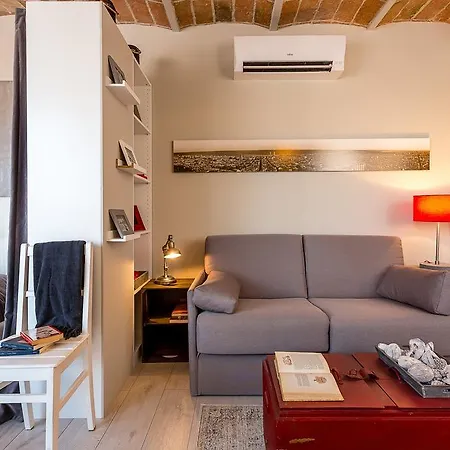 Urban District Apartments-vintage Suites & Loft *