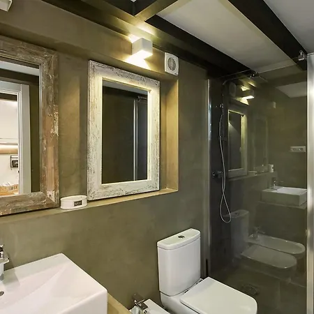 Apartment Urban District Apartments-vintage Suites & Loft